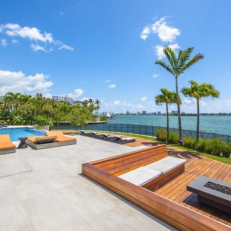 Indulge In Luxury Your Tranquil Resort Mansion Awaits In Vibrant Miami North Miami Exterior photo